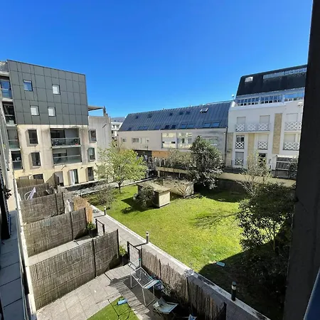 Larminat Apartament *